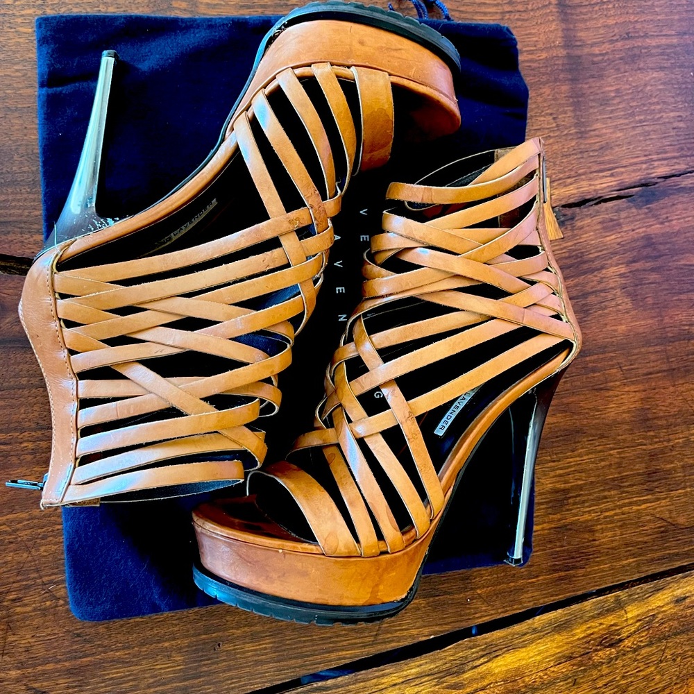 Vera Wang Lavender Ladies  7M